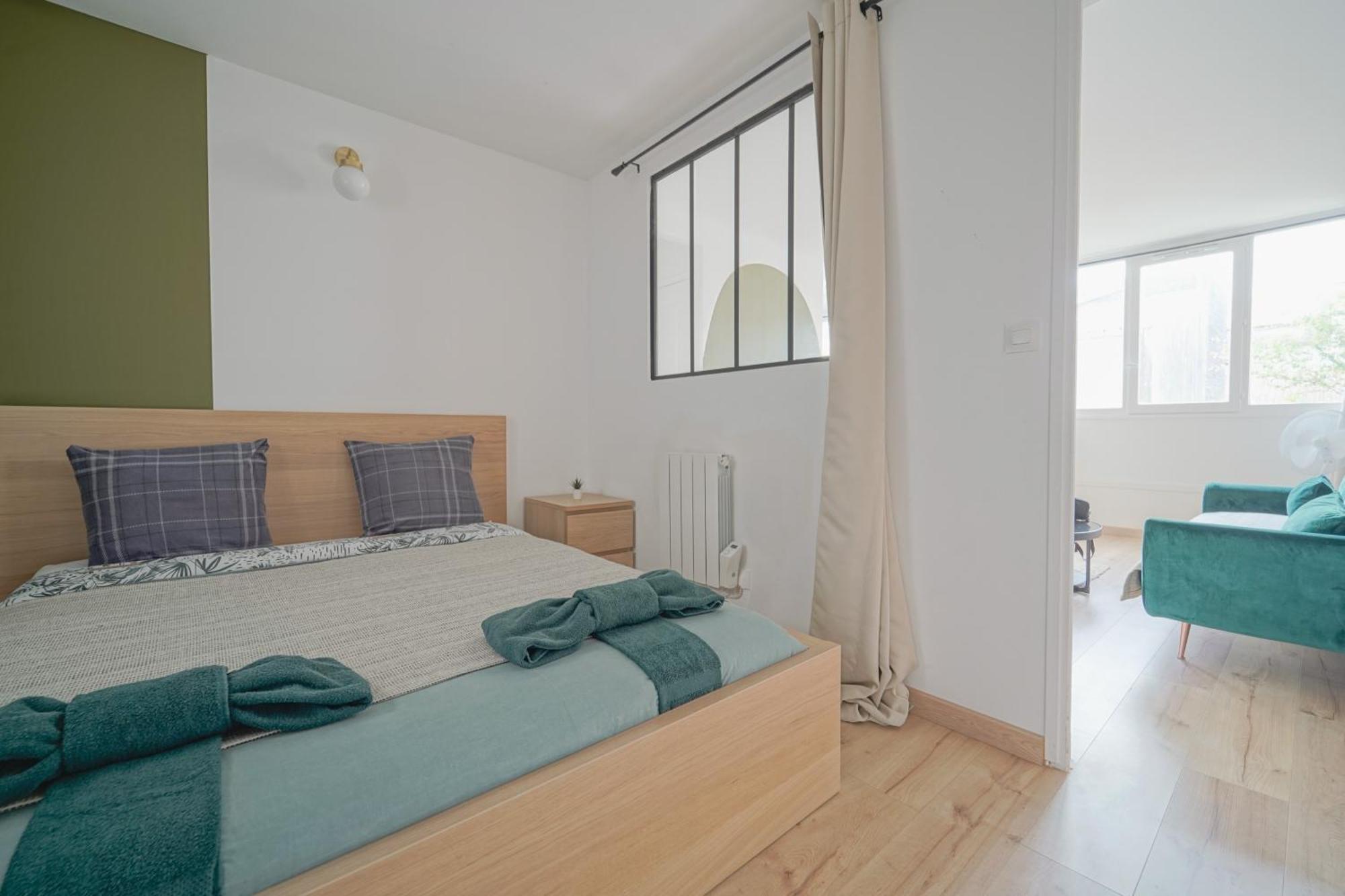 Complete 1Br With Balcony Only 5 Min. On Foot To Metro By Doorman Lejlighed Saint-Ouen  Eksteriør billede
