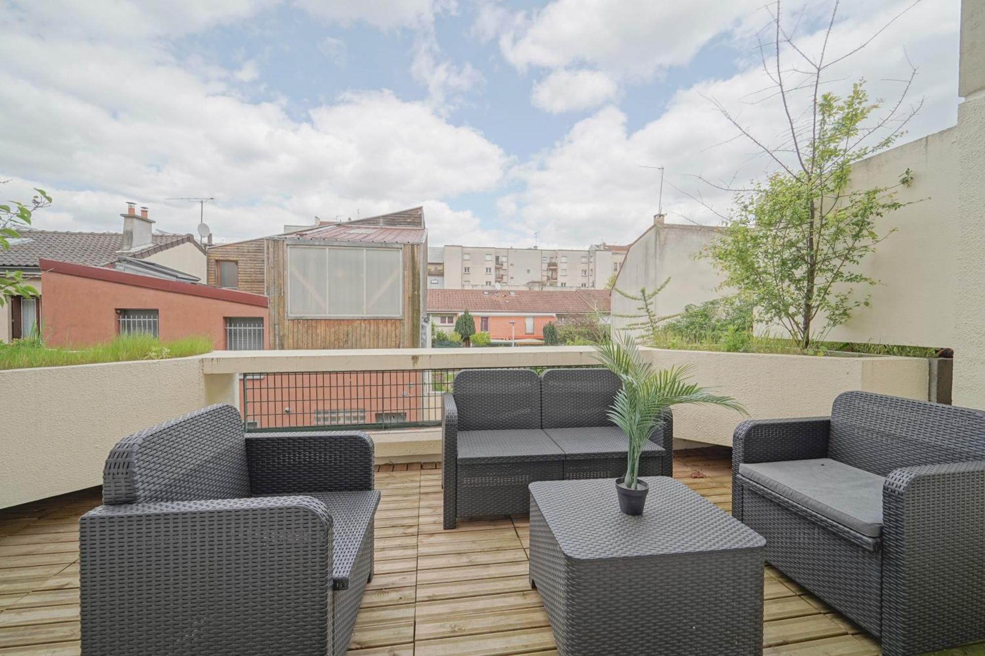 Complete 1Br With Balcony Only 5 Min. On Foot To Metro By Doorman Lejlighed Saint-Ouen  Eksteriør billede