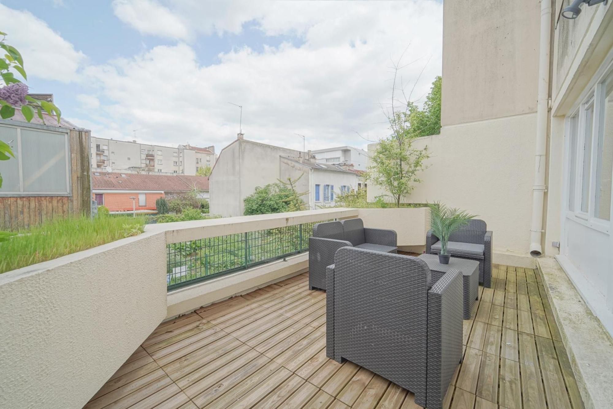 Complete 1Br With Balcony Only 5 Min. On Foot To Metro By Doorman Lejlighed Saint-Ouen  Eksteriør billede